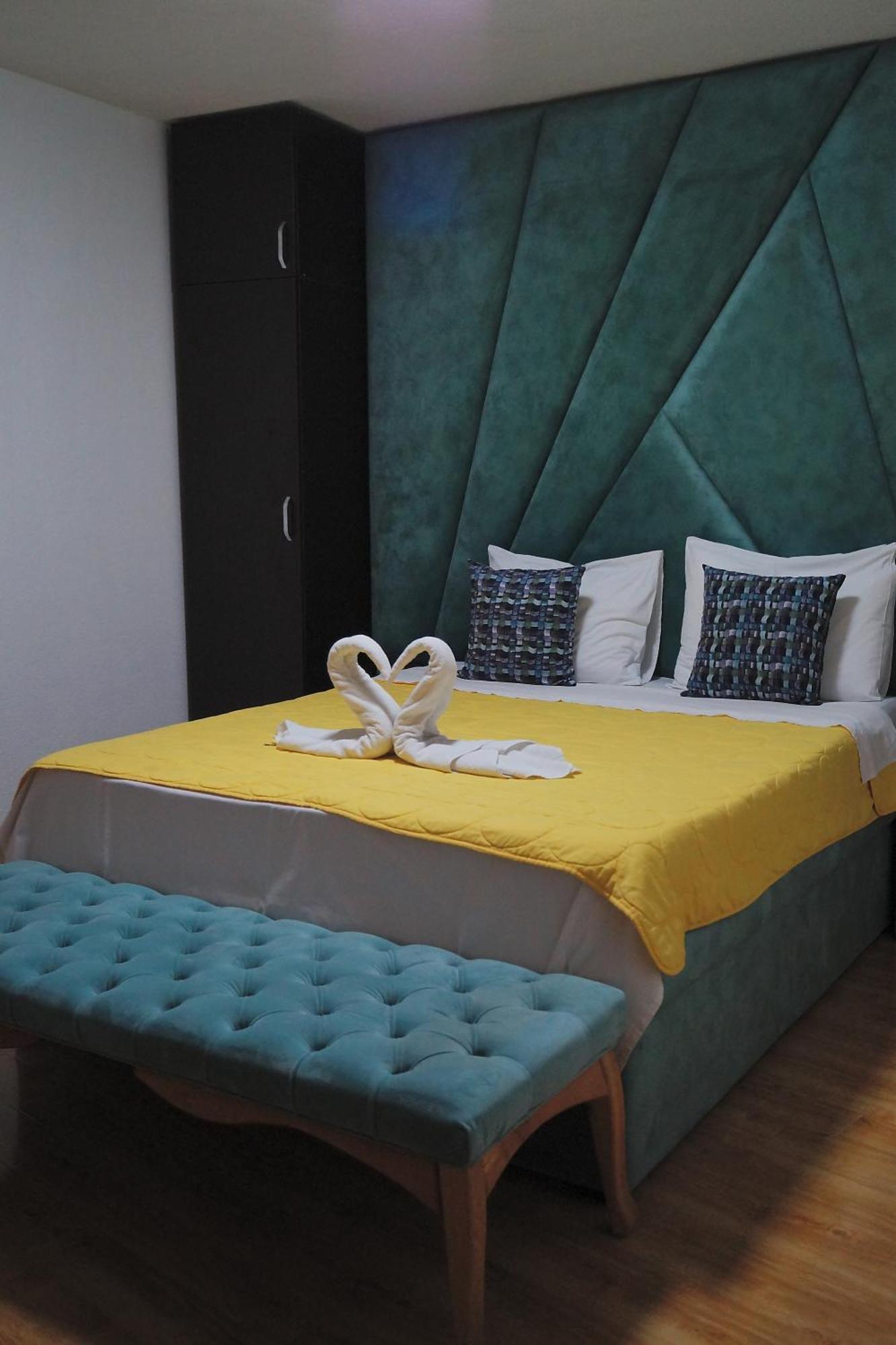 Rooms Filip Manastır Dış mekan fotoğraf